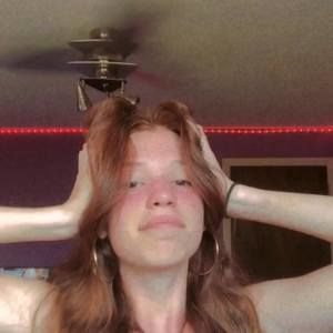 Meet your Posher, Maya